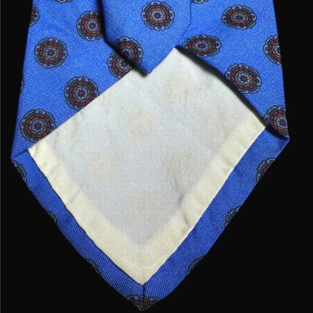 Brooks‎ Brothers Makers Silk Tie Blue Medallion Geometric Mens Necktie USA Made